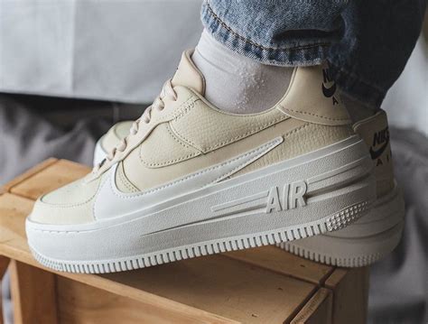 Nike W Air Force 1 AF1 PLT AF ORM Beige DJ9946 200