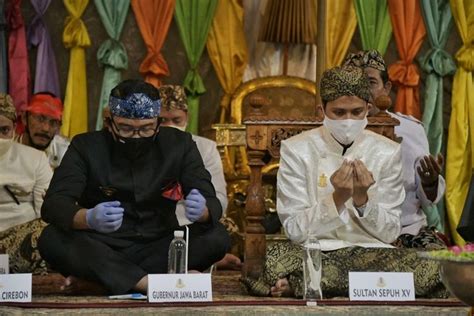 Bacaan Surat Yasin Ayat Dan Tahlil Untuk Acara Yasinan Pada Malam