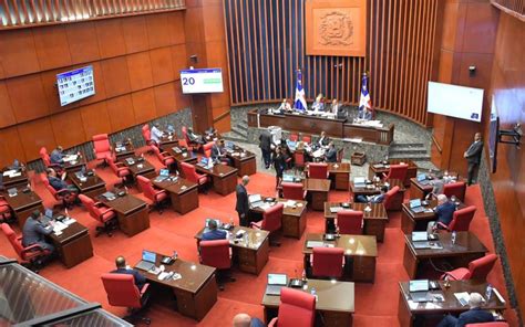 Diputados Del Pld Brillan Por Su Ausencia En El Hemiciclo Y Suspenden