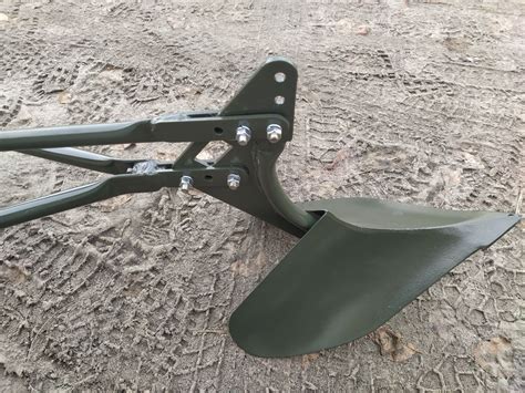 Продам ручний плуг для підгортання: 900 грн. - Сад / город Ржищів на Olx