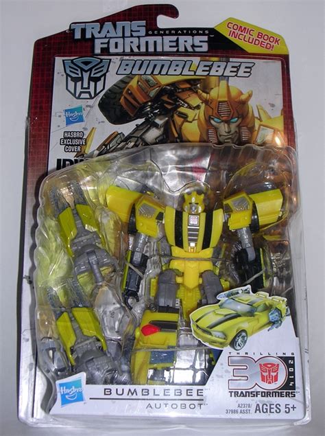 Transformers Generations: Bumblebee (IDW Comic Pack) by Hasbro ...