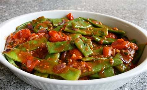 Green Beans In Spicy Tomato Sauce Italian Food Forever