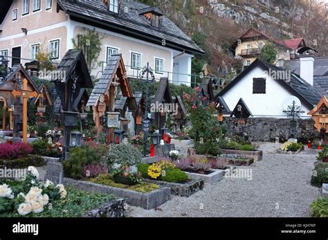 Hallstatt Sep Katholischen Friedhof In Der Ortschaft Hallstatt Am