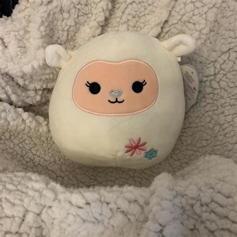 Lily The Lamb 🐑 Squishmallow 75 Inches Bnwt Pet Depop