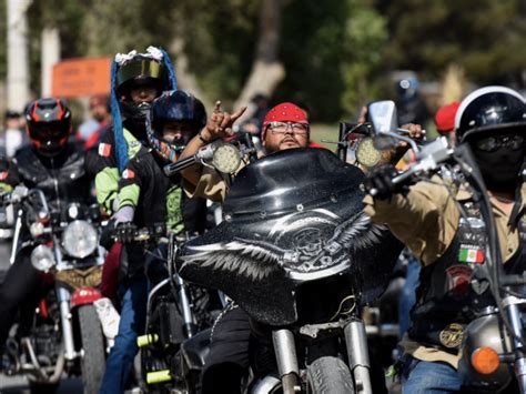 Foto Ruedan En Moto M S De Personas Por Festejos Militares Norte