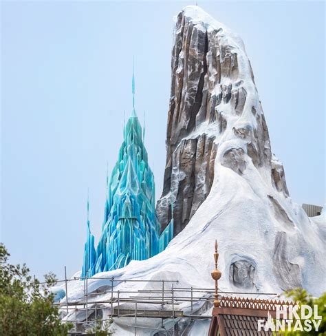 DLP Report On Twitter Fantastic Shot Of Elsas Ice Palace At Hong