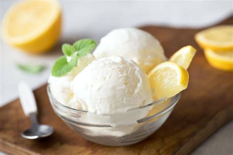 Cremiges Eis Ganz Ohne Eismaschine Eine Lecker Cremig Zitronige