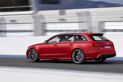 Nya Audi RS6 Avant snabbast i klassen Trots att den har fått mindre