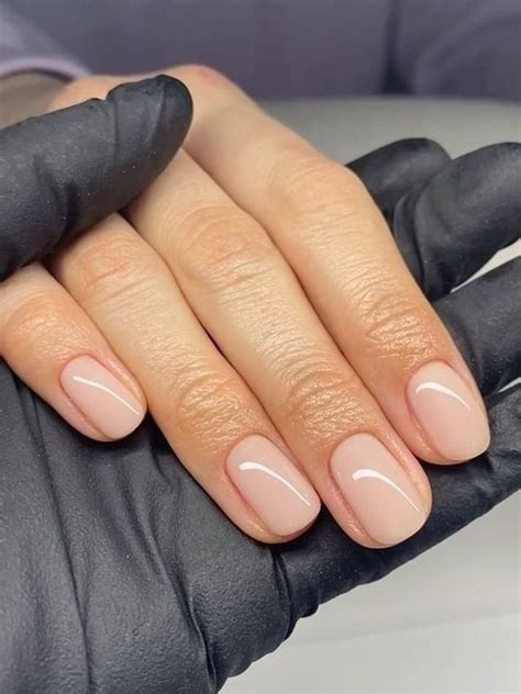 Here Are The 15 Best Minimalist Nail Trends To Copy In 2024 Natural