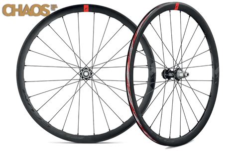 Fulcrum Racing 800 DB – Chaos-Carbon