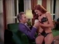 Naked Pochi Grey In La Cama