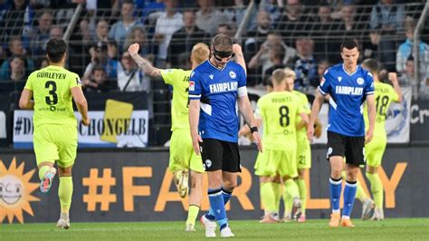 Bundesliga Relegation Arminia Bielefeld Steigt Ab Sv Wehen Wiesbaden