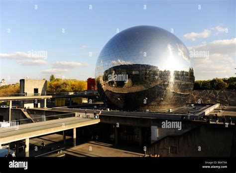 Cite Des Sciences Et De Lindustrie City Of Sciences And Industry Paris