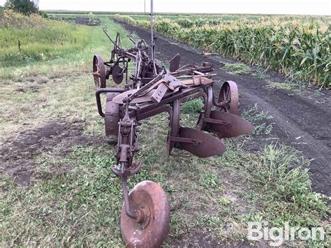 John Deere Bottom Moldboard Plow Bigiron Auctions