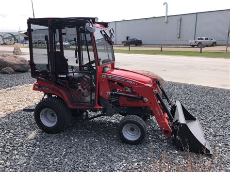 Massey Ferguson Gc1723e And Gc1725m Cab Mfgc1723 01 Tektite Manufacturing Inc