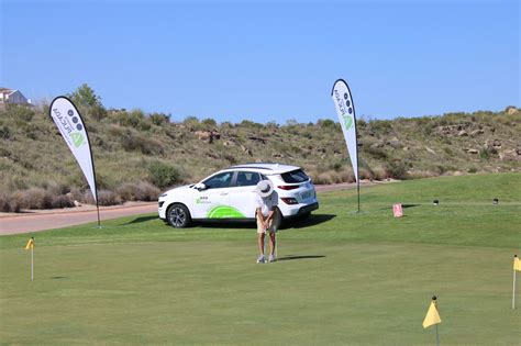 Torneo Día Internacional de la Mujer Golfista Ingeniería Aplicada