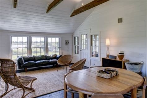 Julianne Moores Montauk Cabin Hits The Market