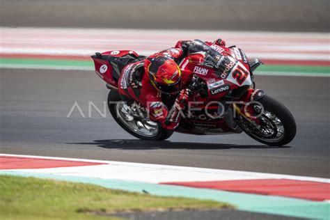 Alvaro Bautista Juara Race Wbsk Antara Foto