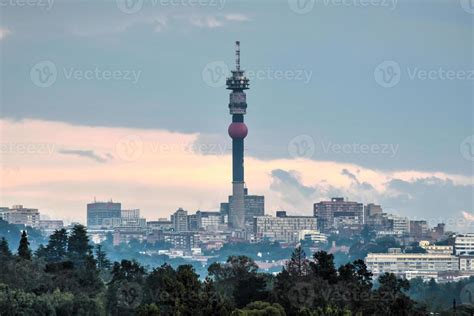 Johannesburg Skyline, South Africa 16650810 Stock Photo at Vecteezy