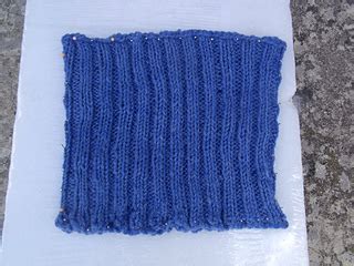 Ravelry: Ribbed Neck Gaiter pattern by Rita O'Connell