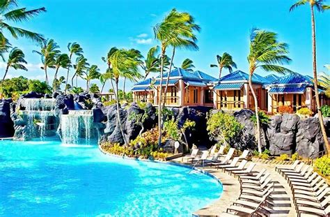 8 Best Waterpark Hotels in Hawaii (for 2021) | Hawaii hotels, Water ...