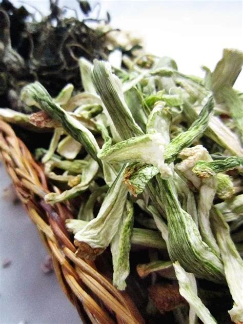 Vietnamese Dried Taro Stem - Buy Dried Taro Stem,Frozen Taro Stem,Price ...