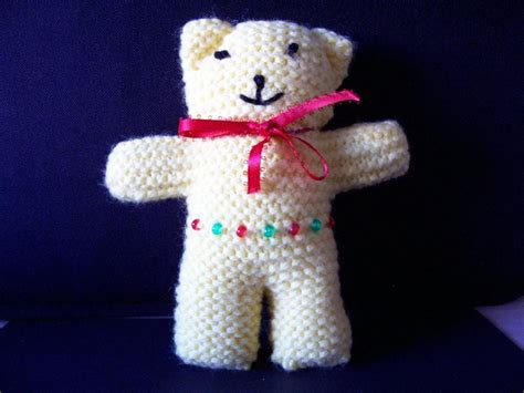 Buddy Bears To Knit