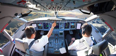 Ser Piloto De Avión Todo Lo Que Necesitas Saber One Air Aviación