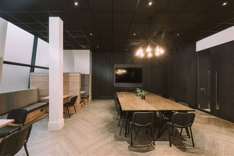 commercial fit  fit   refurbishment cdt commercial interiors