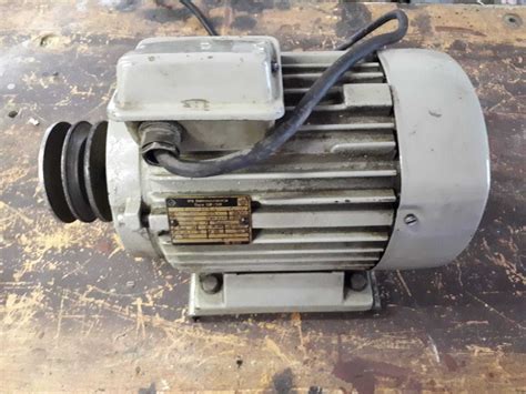 Silnik Elektryczny 1 5 Kw 220v Wrocław Krzyki • Olx Pl