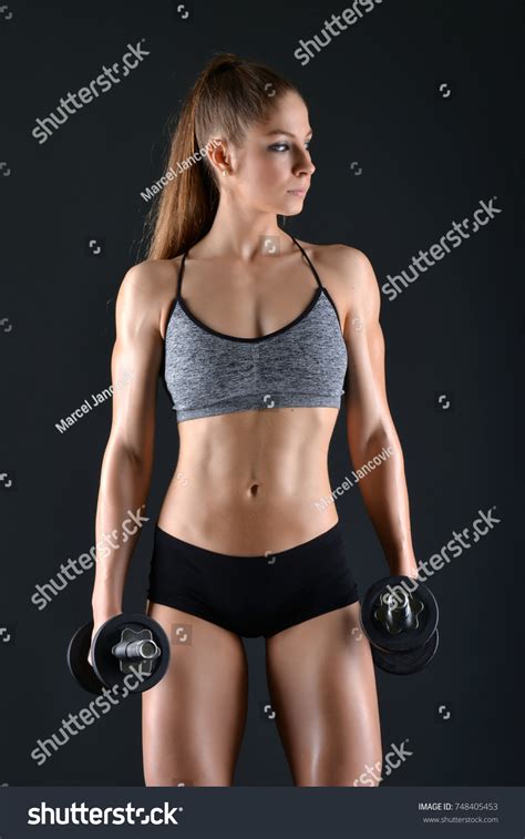 Sexy Bikini Woman Foto Stok 748405453 Shutterstock