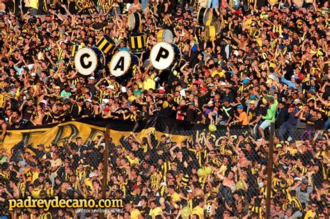 Clausura Pe Arol Arrasa En Las Tribunas Padre Y Decano El