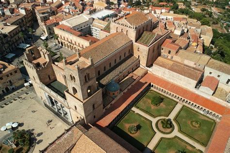 Visita Guiada Por La Catedral De Monreale Civitatis