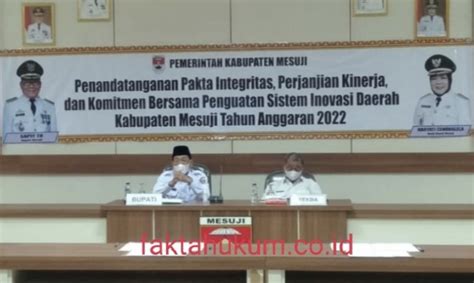 Bupati Mesuji Bersama Opd Tandatangani Pakta Integritas Dan Perjanjian