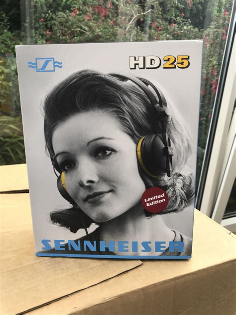 75th Anniversary Limited Edition R Sennheiser