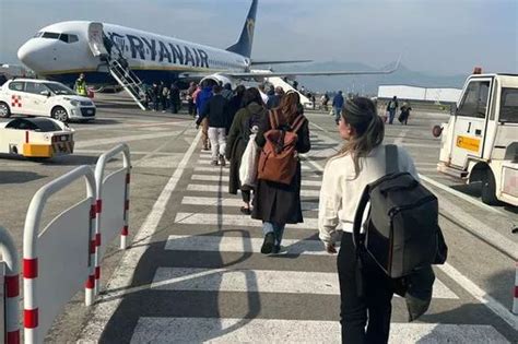 Ryanair Luggage Rules Dodge Fees With Cheap Cabin Bag Proven To Pass