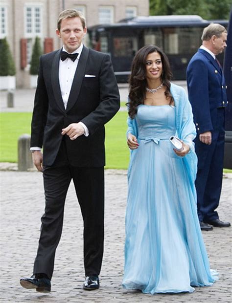 Hot Sexy Sumaya Bint El Hassan Bikini Pics