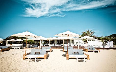 The Beach Clubs Of Ibiza Where You Will Want To Live Ibiza Global Tv