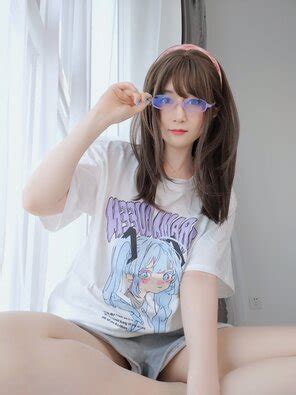 Baiyin 白银 宅家女友 Baiyin 白银 宅家女友 Porn Pic