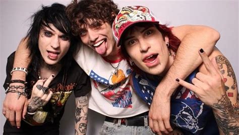 Johnnie Guilbert Jake Webber And Carrington Johnnie Guilbert Jake Weber Hot Emo Guys