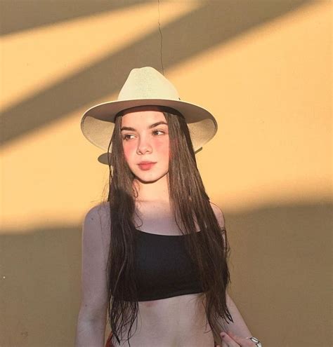 Hot Sexy Danna Nunez Bikini Pics