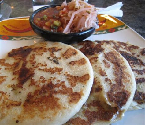 Receta de Pupusas Hondureñas Rápida y Fácil de preparar