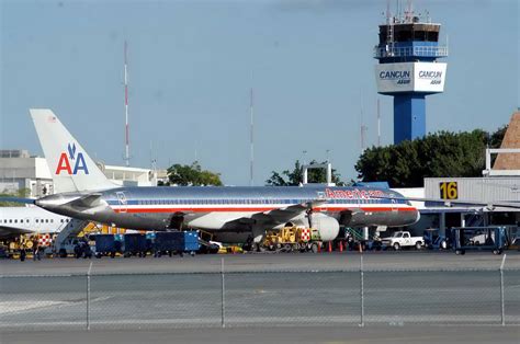 Llegadas de vuelos - Aeropuerto Internacional de Cancún - Aeropuertos.Net