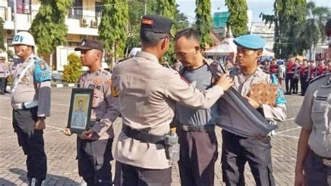 Terlibat Narkoba Dan Disersi 3 Oknum Anggota Polres Situbondo Dipecat