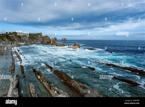 Wave Cut Abrasion Platform In La Arnia Beach Liencres Costa Quebrada