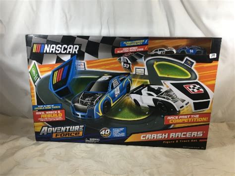 Collector Nascar Adventure Force Crash Racers Figure Track Set X