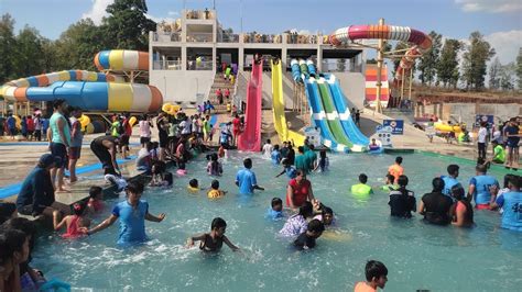 Tarang Water Park Ranchi In Just Rs500 Best Park Ranchi Trang Wter Park Ormanjhi Youtube