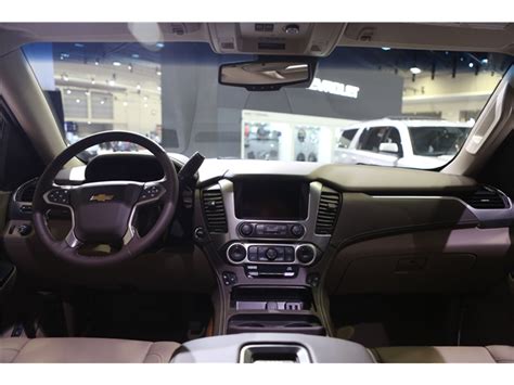 2020 Chevrolet Suburban: 37 Interior Photos | U.S. News