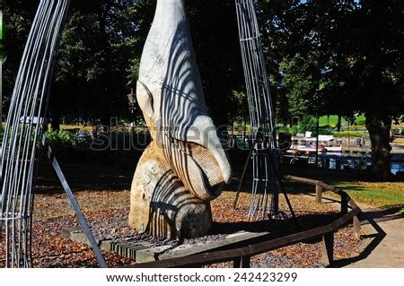 Evesham United Kingdom September Sculpture Of A Bow Head