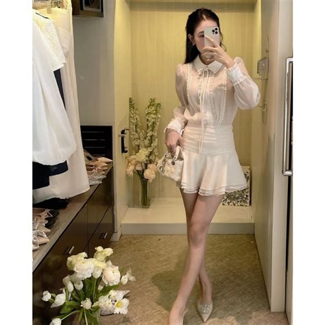 Set hai món nữ Áo sơ mi phối bèo kèm chân váy xòe chất voan tơ cao cấp màu nude sang trọng phù